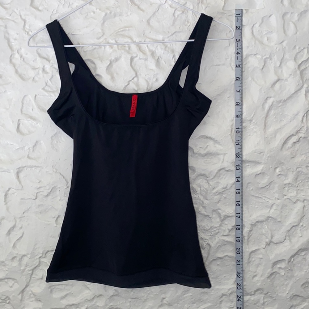 SPANX Slimplicity M Tank Shaper